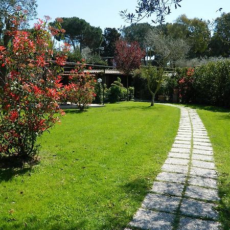 Country Apartments Castel di Decima ภายนอก รูปภาพ