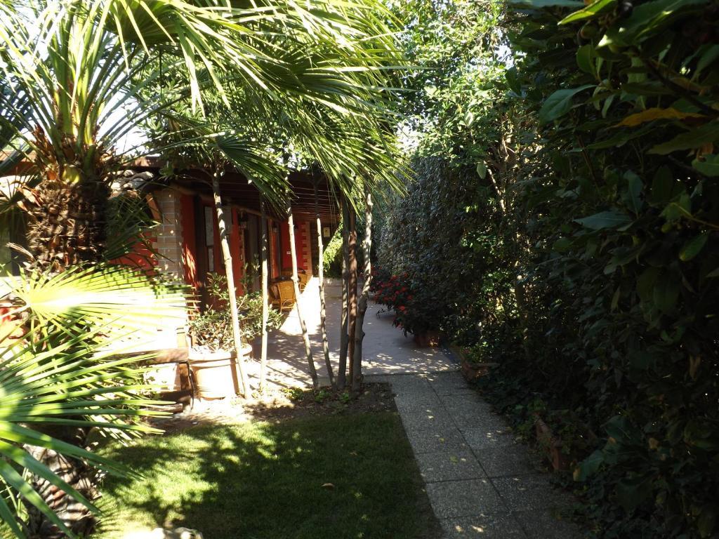 Country Apartments Castel di Decima ภายนอก รูปภาพ