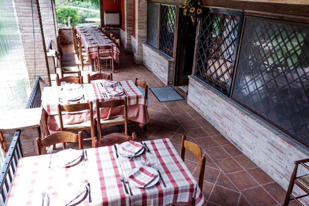 Country Apartments Castel di Decima ภายนอก รูปภาพ
