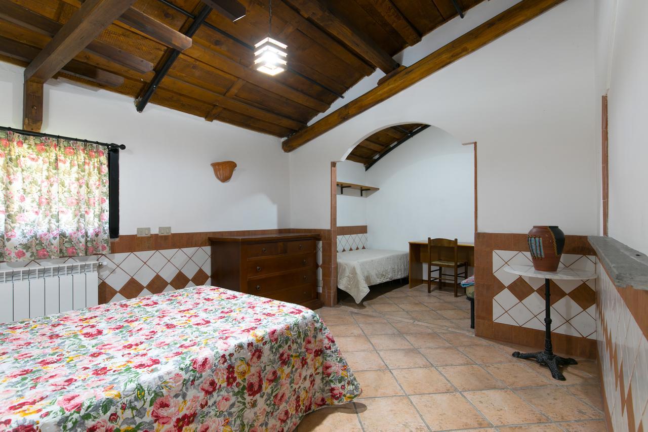 Country Apartments Castel di Decima ภายนอก รูปภาพ