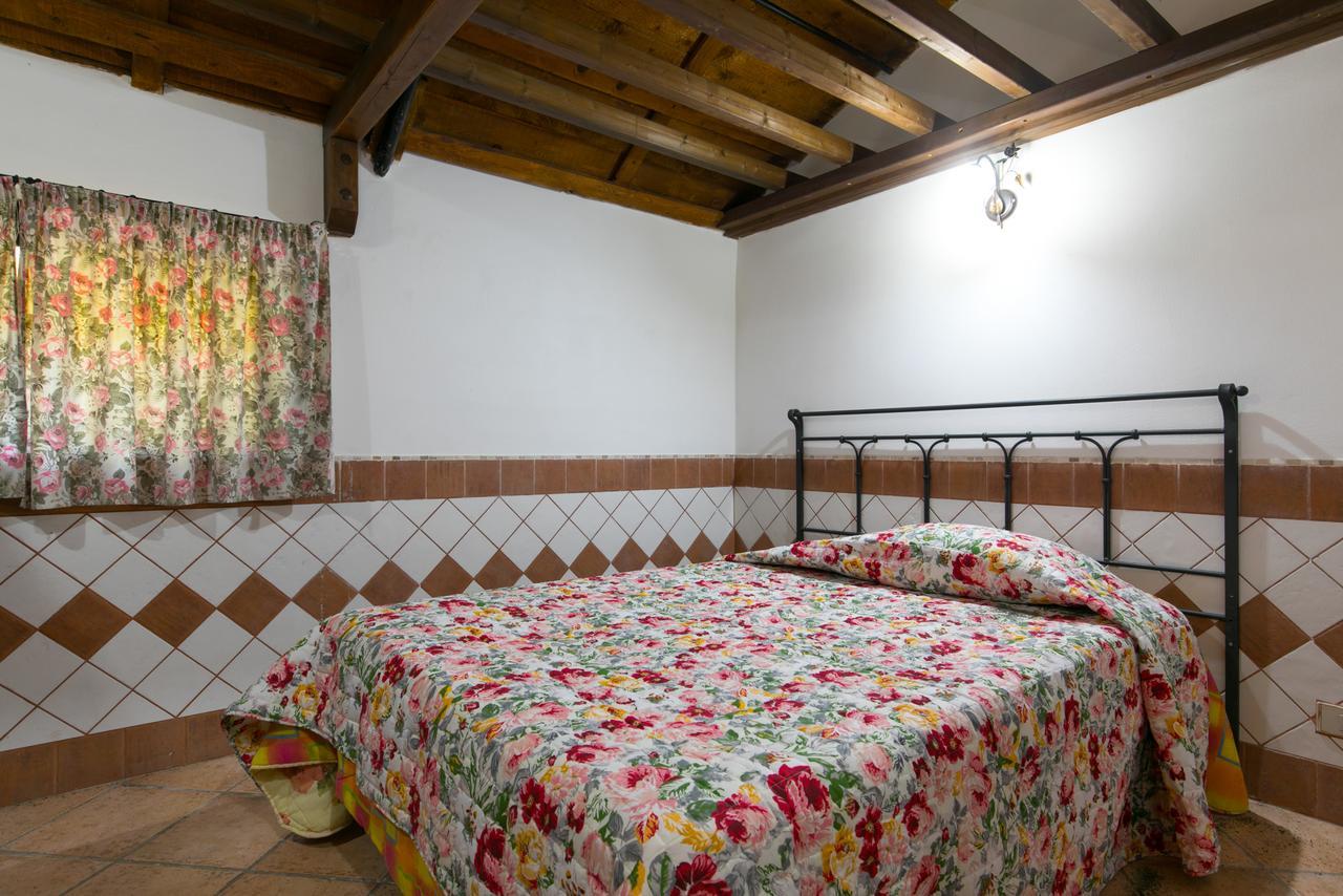 Country Apartments Castel di Decima ภายนอก รูปภาพ