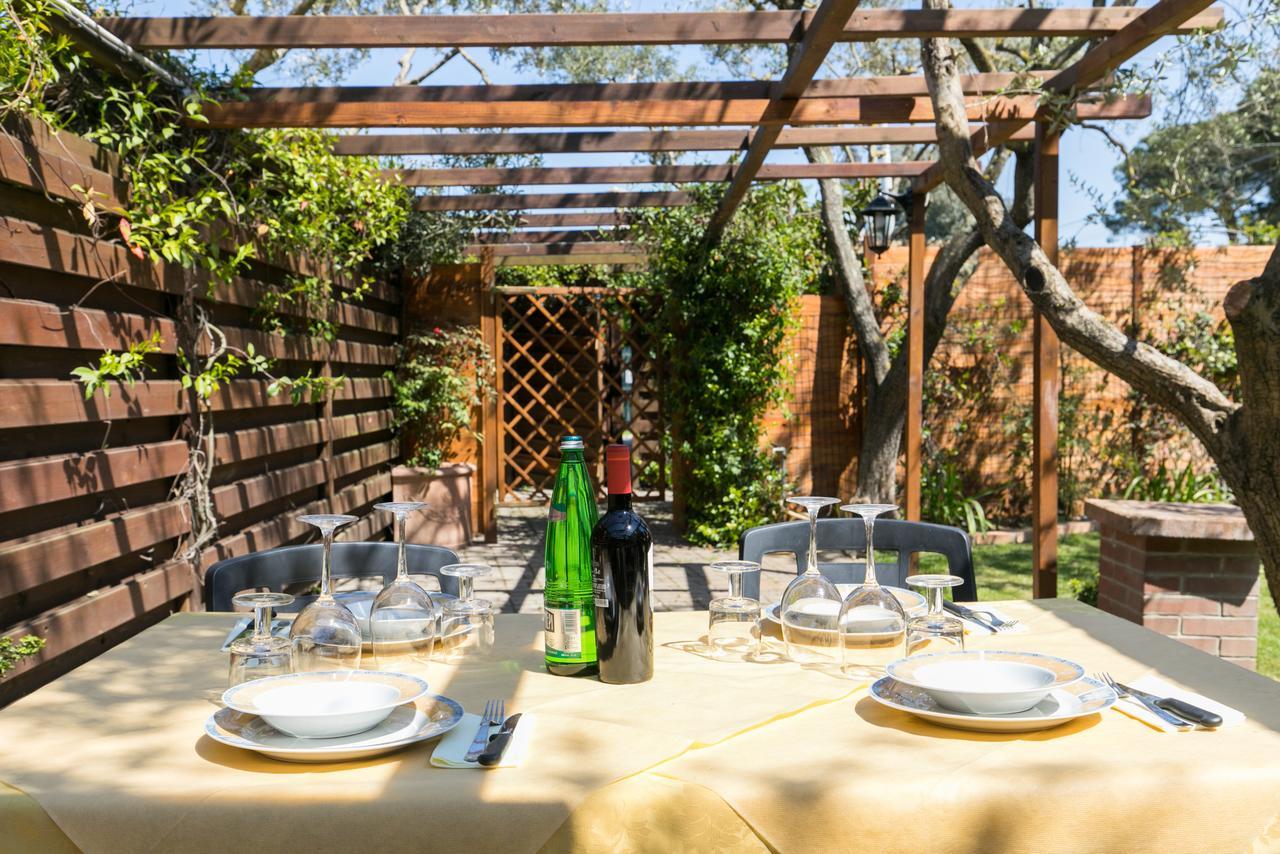 Country Apartments Castel di Decima ภายนอก รูปภาพ